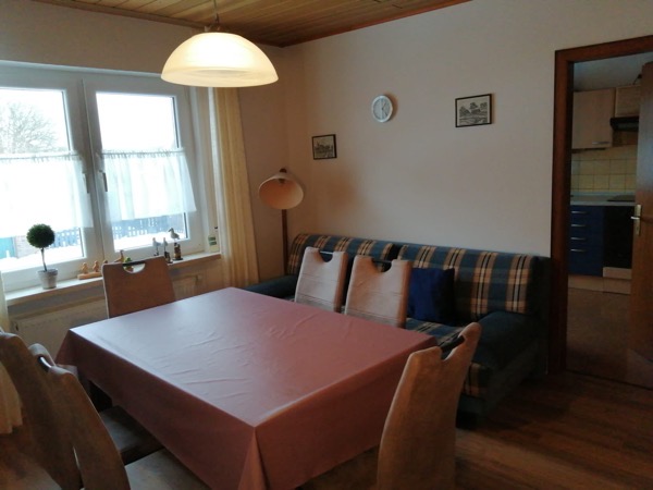 Eßzimmer Nr. 1.